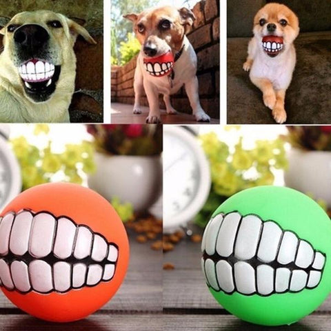 Balle à dents pour chien souriant